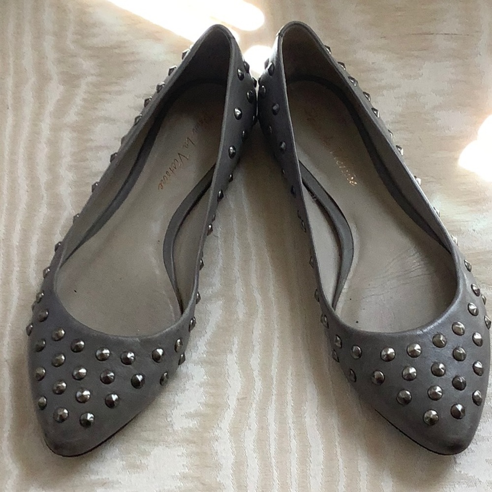 Pour la Victoire Grey Studded Flats